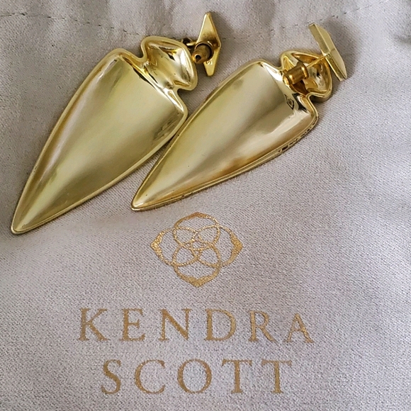 Kendra Scott gold earrings! - Picture 2 of 3